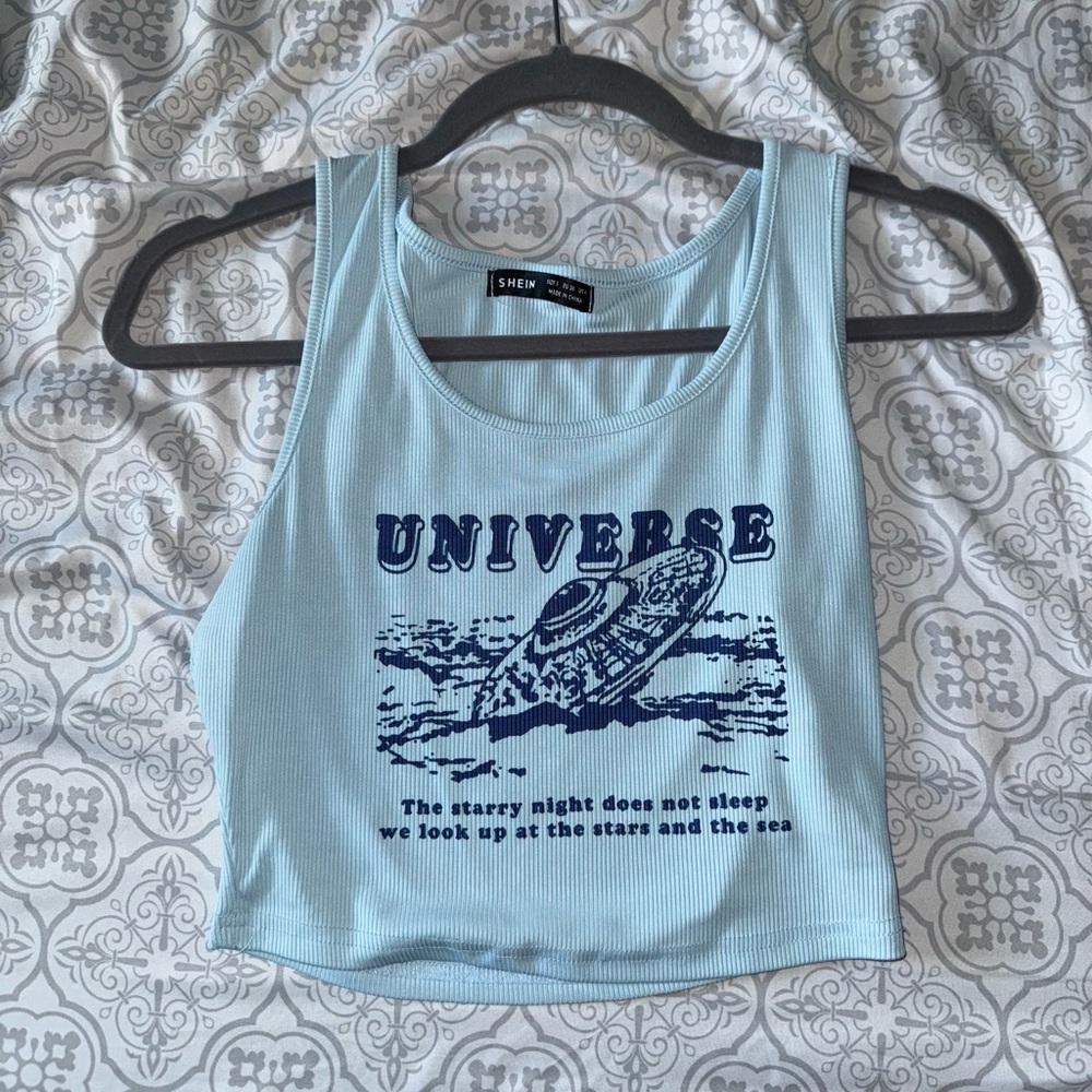 SHEIN Light Blue Universe Graphic Crop Top